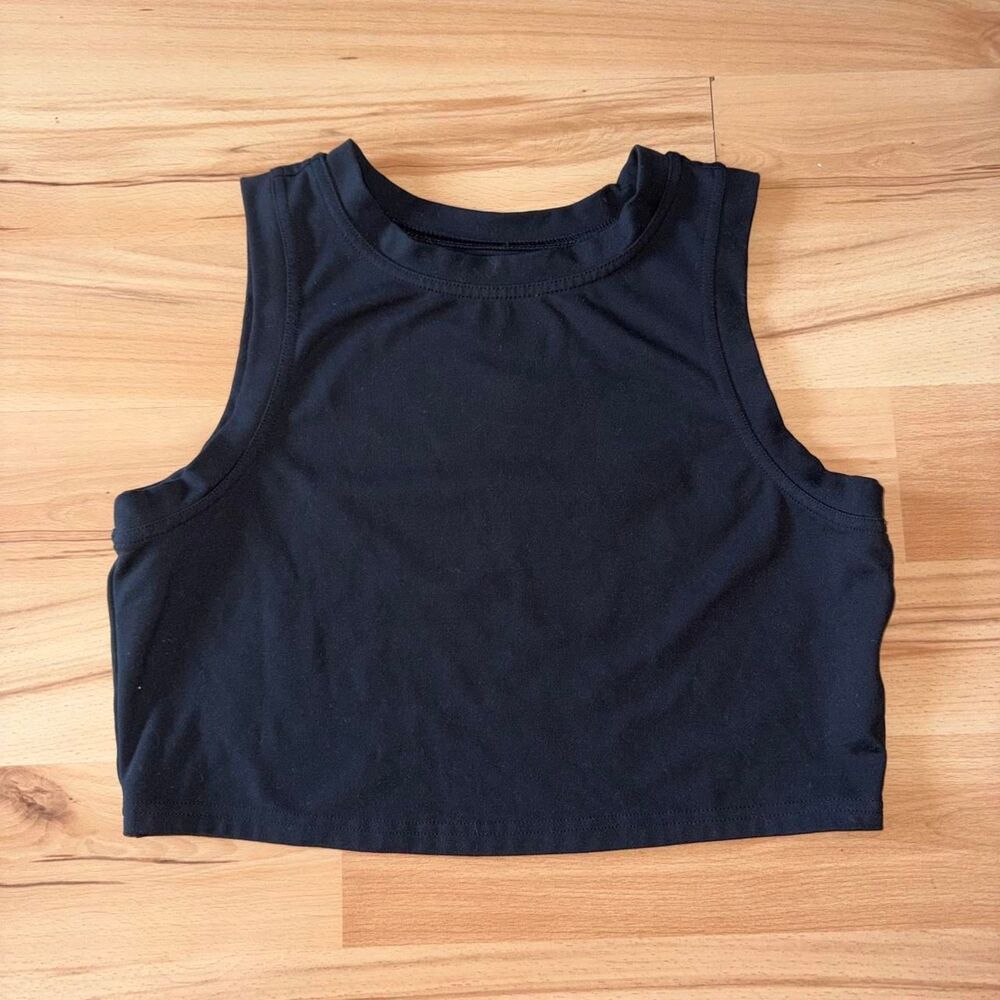 DSG Basic Black Cropped Tank Top size M